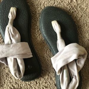 Sanuk sandals, hardly worn, no tears or strains